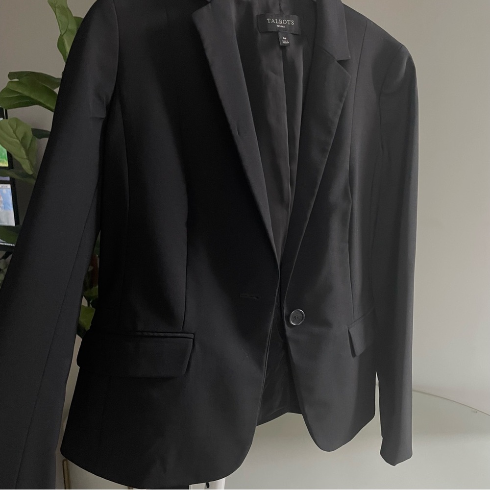 Talbot’s Petite Black Blazer